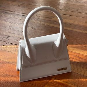 Jacquemus White Le Grand Chiquito Top Handle Bag